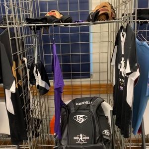 Meet your Posher, Cameron